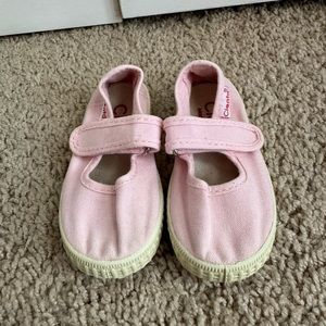 Pink Cienta Strap Shoes